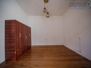 Foto 11 de PH 2 ambientes con local más espacio aéreo total en Monte Castro