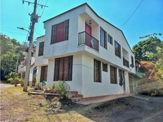 Foto 2 de Maat vende Casa, Emaus -Villeta 112m2 $550Millones