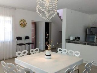 Foto 10 de CASA 4 DOMITORIOS 2 BAÑOS PILETA CLIMATIZADA  COSTA ESMERALDA