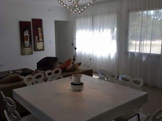 Foto 9 de CASA 4 DOMITORIOS 2 BAÑOS PILETA CLIMATIZADA  COSTA ESMERALDA
