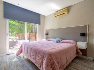 Foto 6 de Casa de 4 Dormitorios y 2 baños c/ Piscina Climatizada - Costa Esmeralda