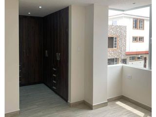 Foto 4 de Conocoto, Casa en Renta, 160m2, 4 Habitaciones