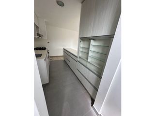 Foto 11 de Arriendo apartamento en envigado sector loma del Esmeraldal