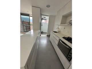 Foto 1 de Arriendo apartamento en envigado sector loma del Esmeraldal