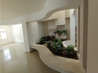 Foto 38 de Venta Edificio Bifamiliar urbanización (ingenio III) Santiago de Cali