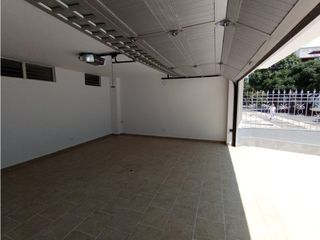 Foto 37 de Venta Edificio Bifamiliar urbanización (ingenio III) Santiago de Cali