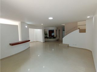 Foto 5 de Venta Edificio Bifamiliar urbanización (ingenio III) Santiago de Cali