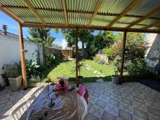 Foto 17 de Casa en venta en Quilmes Este
