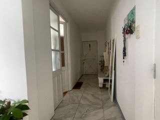 Foto 12 de Casa en venta en Quilmes Este