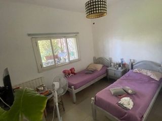 Foto 11 de Casa en venta en Quilmes Este