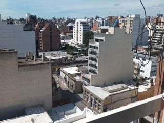 Foto 6 de Alquiler Departamento 1 dormitorio balcón en Alberdi $400.000 finales.