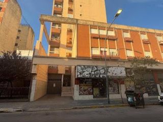 Foto 17 de Alquiler Departamento 1 dormitorio balcón en Alberdi $400.000 finales.