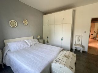 Foto 16 de Descubre tu hogar ideal en Lobos Venta Casa 4 hab, jardín