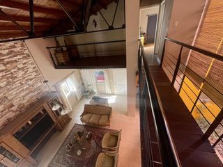 Foto 20 de Descubre tu hogar ideal en Lobos Venta Casa 4 hab, jardín