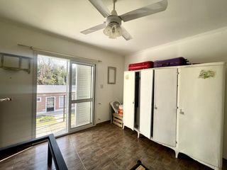 Foto 30 de Descubre tu hogar ideal en Lobos Venta Casa 4 hab, jardín