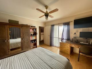 Foto 25 de Descubre tu hogar ideal en Lobos Venta Casa 4 hab, jardín