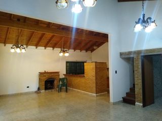 Foto 17 de Casa en venta en La Plata - Dacal Bienes Raíces