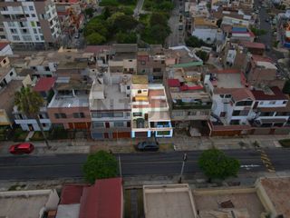 Foto 2 de VENTA DE CASA DE 173.70 M2 EN PUEBLO LIBRE