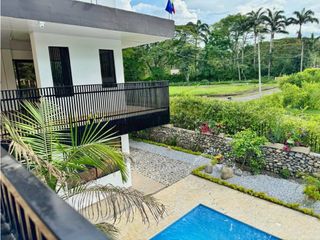 Foto 9 de Maat vende Casa Vacacional - Villeta 500m2 $1.000Millones