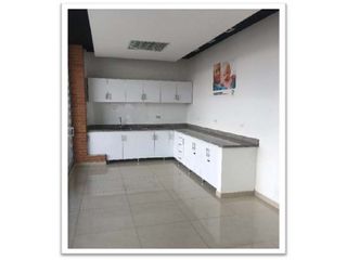 Foto 4 de OFICINA 1.382 M² EN ARRIENDO, LA FLORESTA