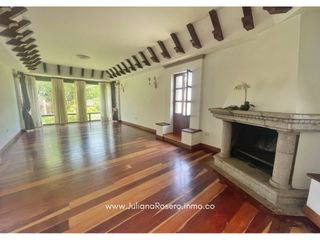 Foto 2 de ARRIENDO HERMOSA CASA EN CAMPAMENTO