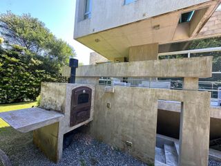 Foto 41 de Casa en Venta - 5 Dormitorios 4 Baños - 1059mts2 - Carilo