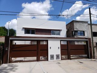 Foto 2 de Casa - Manuel B Gonnet