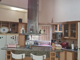 Foto 5 de CASA UN DORMITORIO, HAB. DE SERVICIO, JARDIN, PISCINA