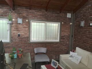 Foto 6 de CASA UN DORMITORIO, HAB. DE SERVICIO, JARDIN, PISCINA
