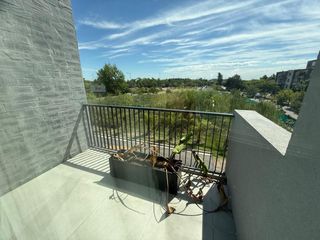 Foto 30 de Casa en  venta de 4 amb