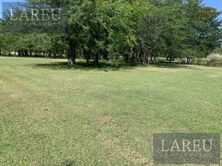 Foto 2 de Terreno en  VENTA. Lote central