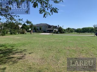 Foto 3 de Terreno en  VENTA. Lote central