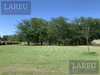 Foto 1 de Terreno en  VENTA. Lote central