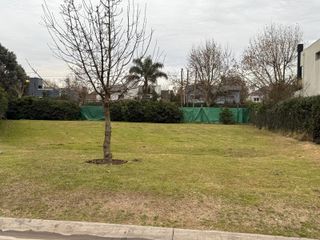 Foto 14 de Terreno en Ayres Plaza