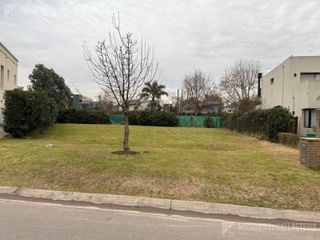 Foto 15 de Terreno en Ayres Plaza