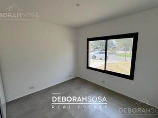 Foto 20 de Casa en Venta 4 ambientes Una Planta Lote Interno El Canton