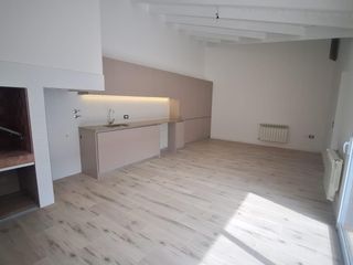 Foto 18 de Casa de tres ambientes. Completamente reciclada por sus dueños.