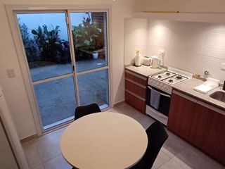 Foto 4 de Casa en venta PH Gonnet 2 dormitorios impecable reciclada