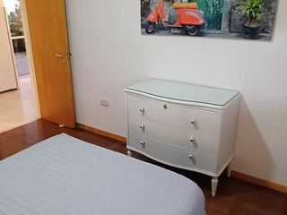Foto 14 de Casa en venta PH Gonnet 2 dormitorios impecable reciclada