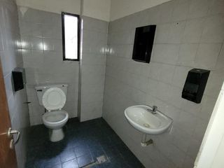 Foto 17 de Oficina en  ALQUILER