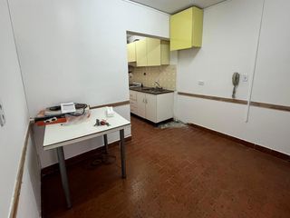 Foto 7 de AV PELLEGRINI AL 1700 ALQUILER DEPARTAMENTO 3 DORMITORIOS CON COCHERA EN ROSARIO