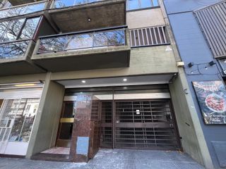 Foto 2 de AV PELLEGRINI AL 1700 ALQUILER DEPARTAMENTO 3 DORMITORIOS CON COCHERA EN ROSARIO