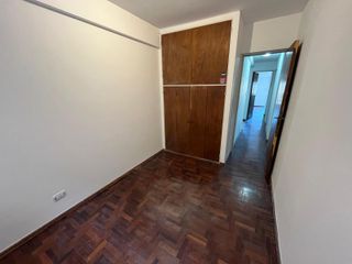 Foto 12 de AV PELLEGRINI AL 1700 ALQUILER DEPARTAMENTO 3 DORMITORIOS CON COCHERA EN ROSARIO