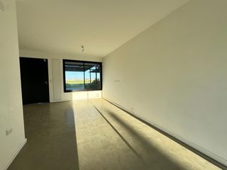 Foto 4 de Venta de Duplex Prados de Manantiales 2 Dormitorios