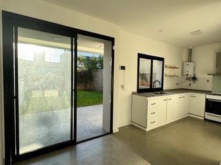 Foto 6 de Venta de Duplex Prados de Manantiales 2 Dormitorios