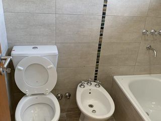 Foto 15 de Departamento tipo dúplex de 2 ambientes en alquiler - Remedios De Escalada