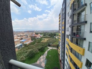Foto 4 de En Venta Apartamento En Castilla Plaza Castilla 58 Mt 2