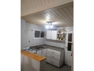 Foto 9 de CASA DE 3 DORMITORIOS EN EL CENTRO DE EL BOLSON CA 320