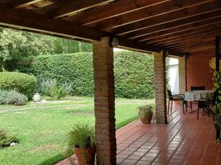 Foto 4 de Hermosa Casa Quinta en Glew, a metros de Av. Almafuerte