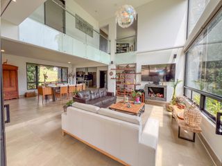 Foto 7 de casa moderna en Copacabana, excelente ubicacion en unidad cerrada